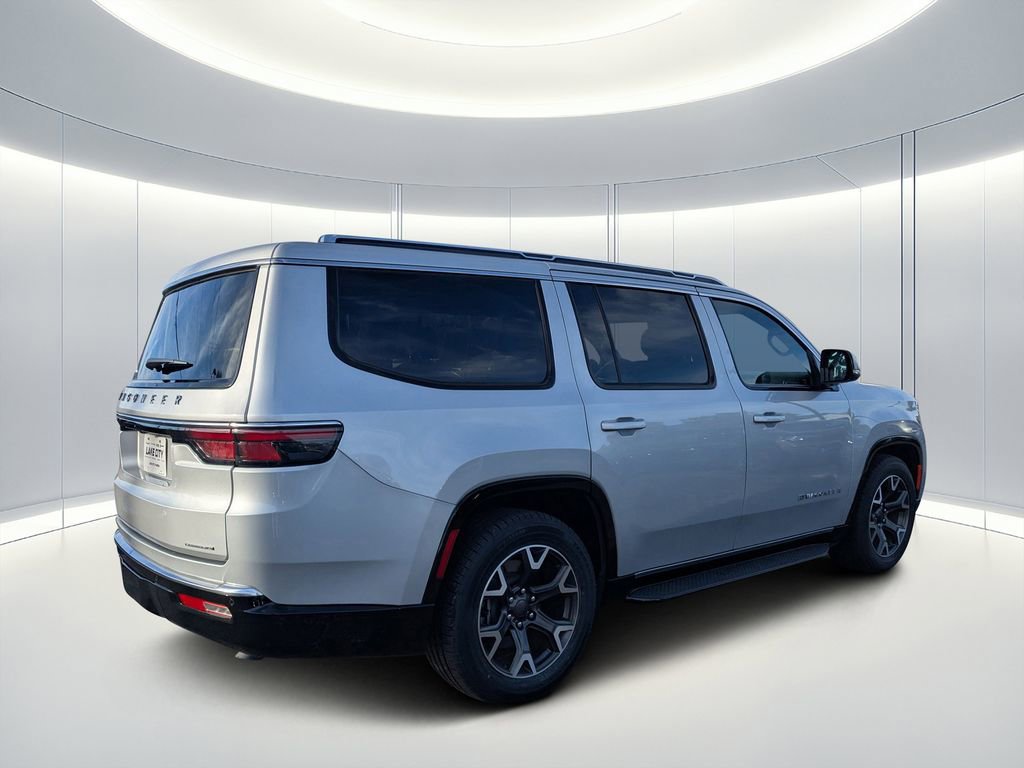 Used 2024 Jeep Wagoneer Series III image 4