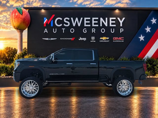 Used 2021 GMC Sierra 2500 Denali w/ Denali Ultimate Package AWD/4WD image 2