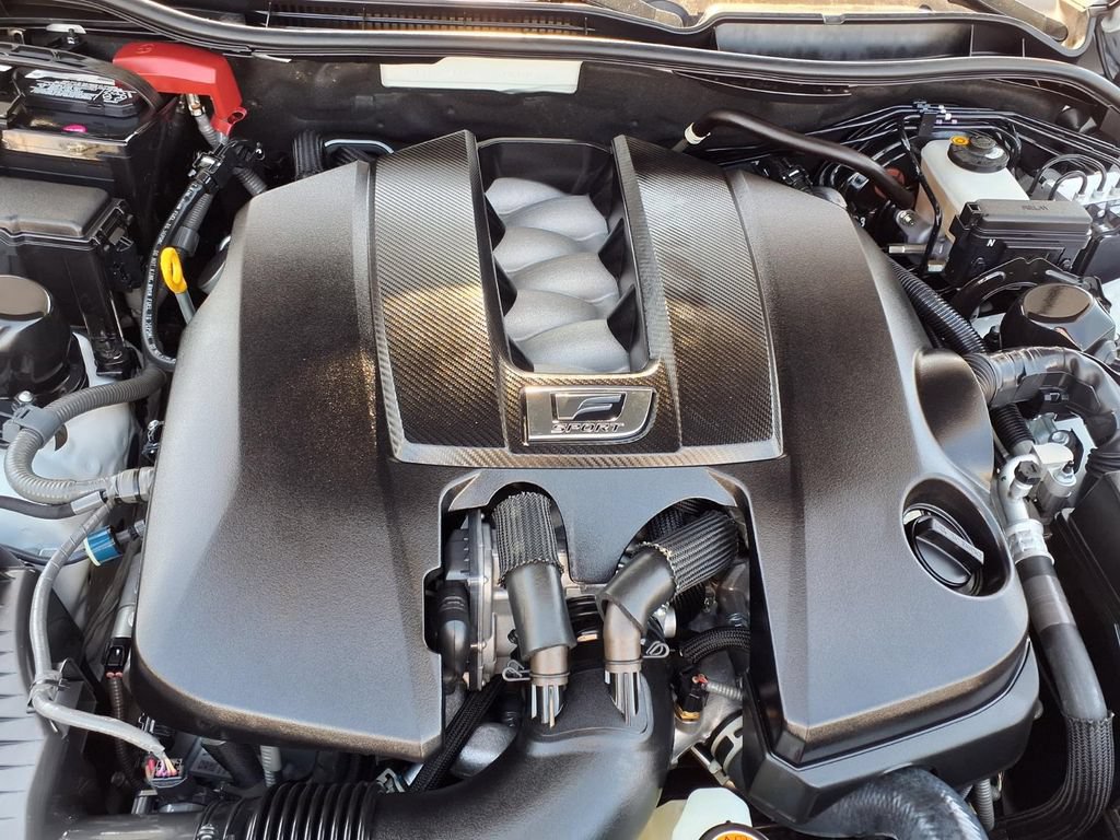 Used 2023 Lexus IS 500 RWD image 17