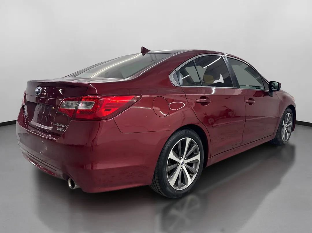 Used 2017 Subaru Legacy 3.6R Limited image 10