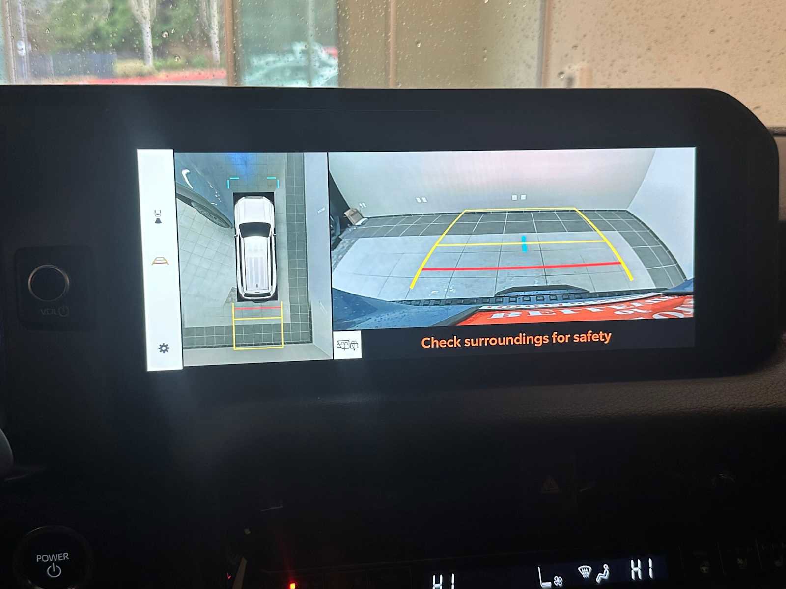 Certified 2025 Toyota Land Cruiser image 13