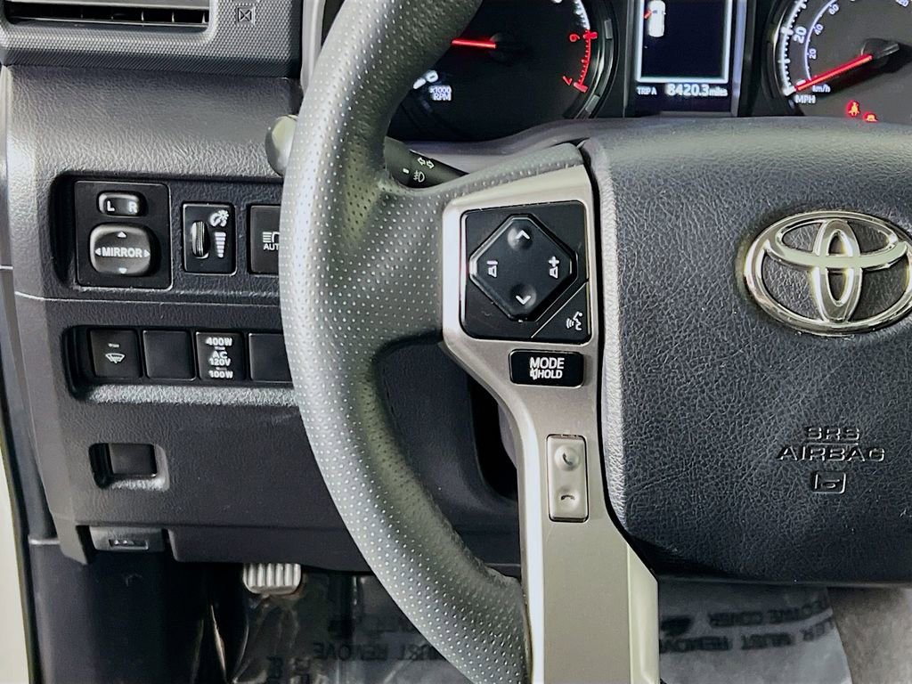 Used 2020 Toyota 4Runner SR5 Premium w/ Moonroof Package AWD/4WD image 10