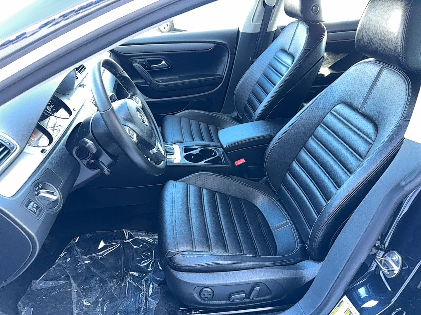 Used 2012 Volkswagen CC Sport FWD image 6