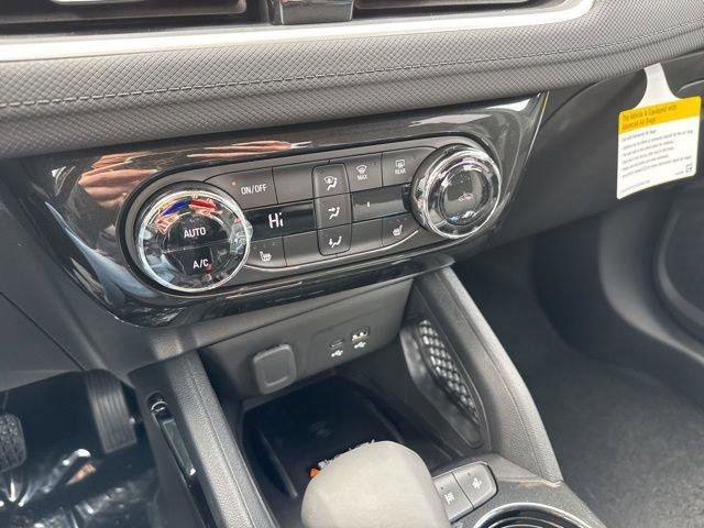 New 2026 Chevrolet TrailBlazer LT w/ Convenience Package image 15