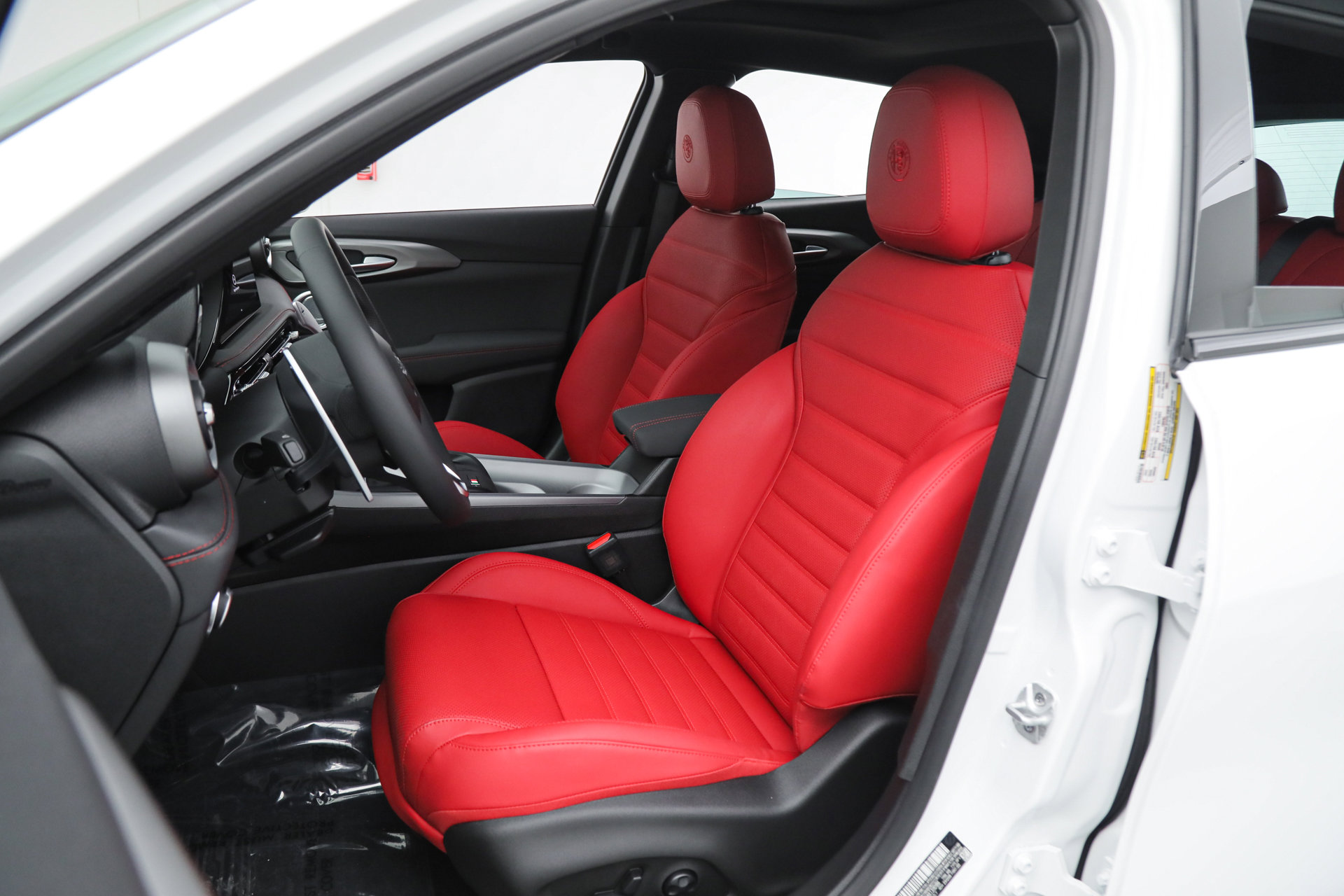 New 2026 Alfa Romeo Tonale Veloce w/ Quick Order Package 23H Volce image 20