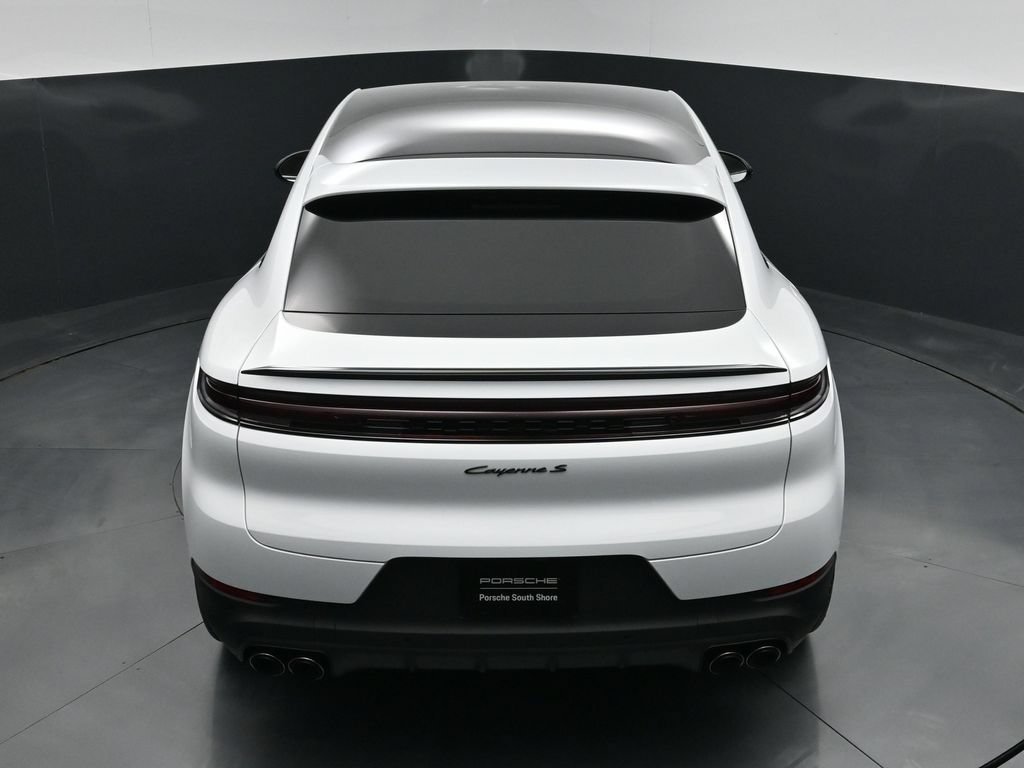 New 2026 Porsche Cayenne S AWD/4WD image 17