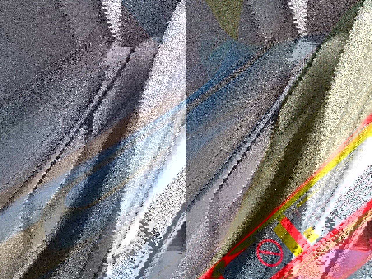 Used 2022 Toyota Prius Prime LE image 16