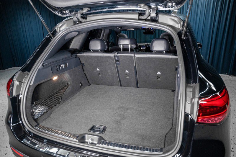 Certified 2026 Mercedes-Benz GLC 300 image 6