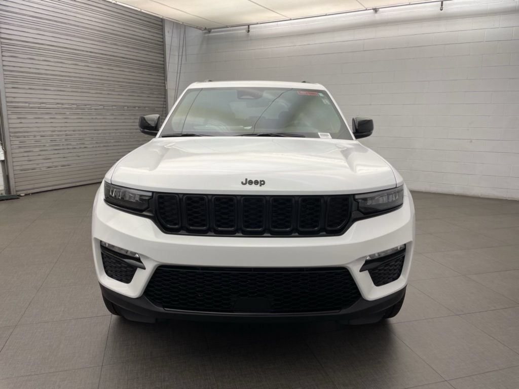 New 2025 Jeep Grand Cherokee Limited w/ Luxury Tech Group II RWD image 6