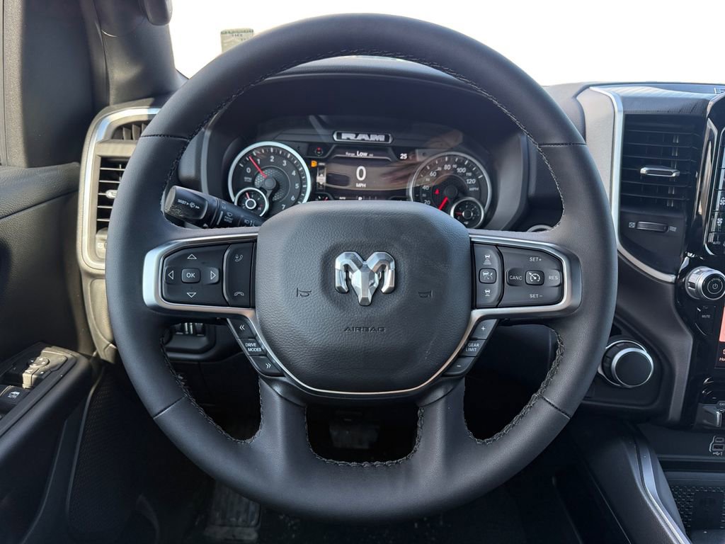 New 2026 RAM 1500 4x4 Crew Cab image 12