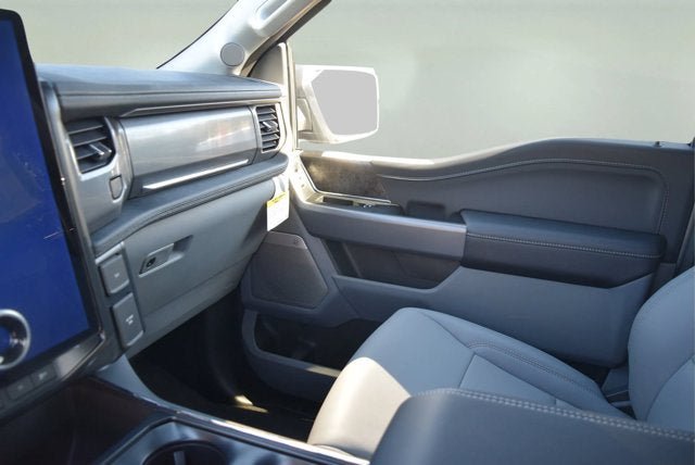 New 2025 Ford F150 Lightning Flash AWD/4WD image 11
