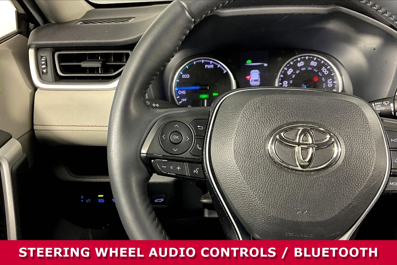 Used 2022 Toyota RAV4 XLE w/ Convenience Package AWD/4WD image 10
