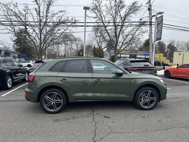 Used 2023 Audi Q5 e Premium Plus w/ Premium Plus Package AWD/4WD image 4