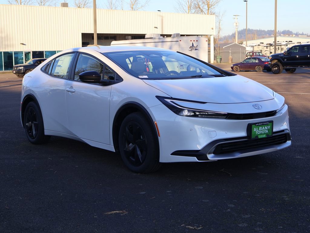 New 2026 Toyota Prius Plug-In Hybrid image 9