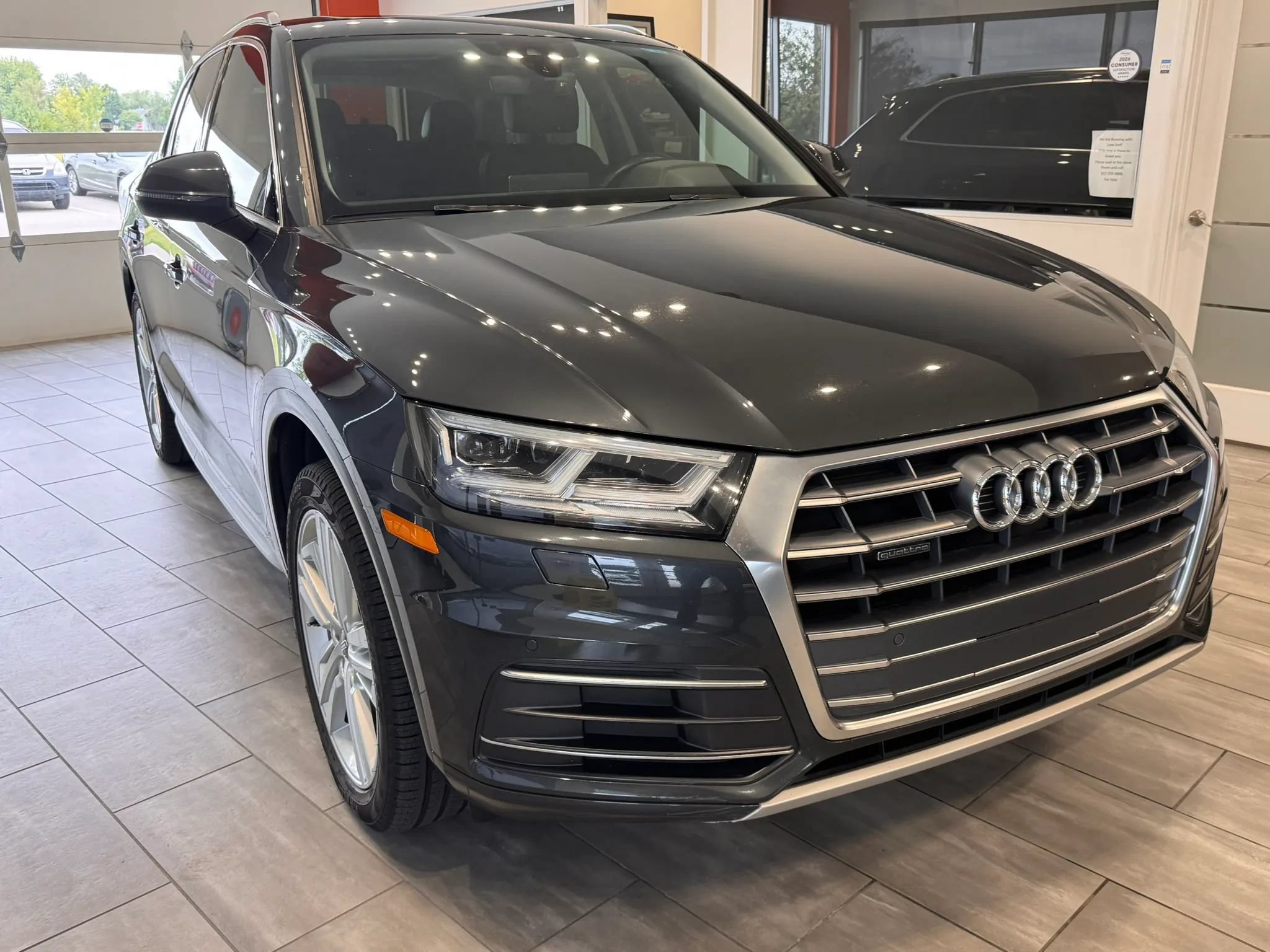 Used 2019 Audi Q5 2.0T Premium Plus AWD/4WD image 2