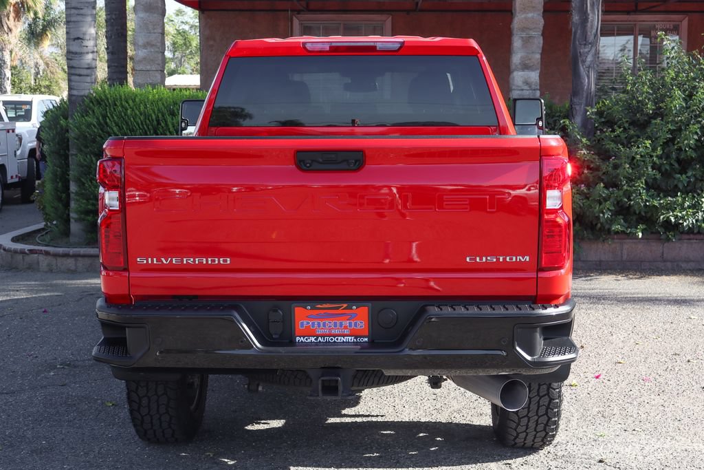 Used 2025 Chevrolet Silverado 2500 Custom w/ Custom Value Package AWD/4WD image 7