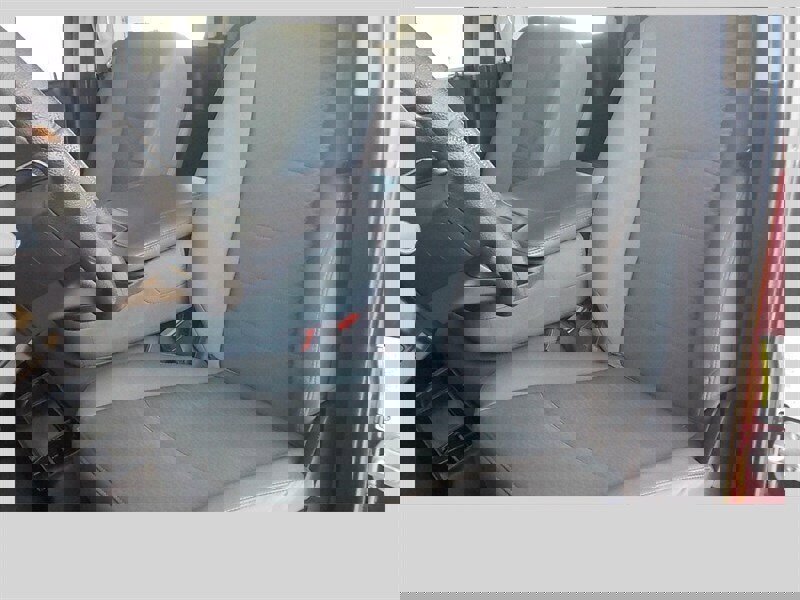 Used 2018 RAM 2500 Tradesman w/ Chrome Appearance Group image 4