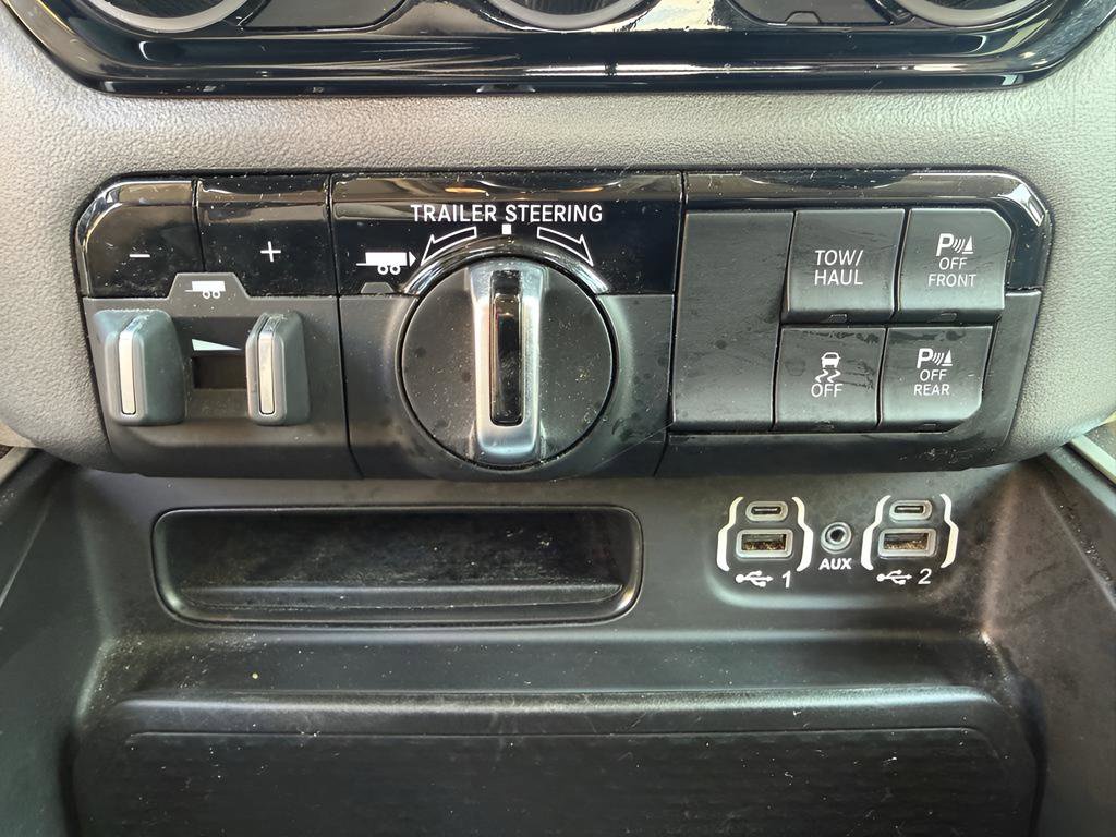 Used 2021 RAM 1500 Big Horn image 29