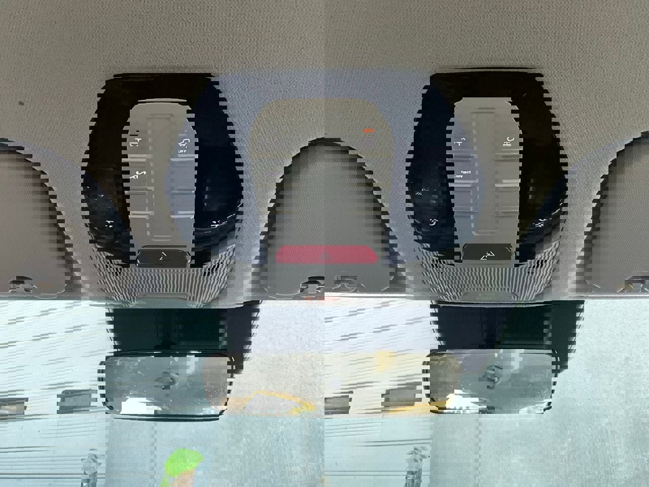 Used 2025 Kia K4 LXS image 14