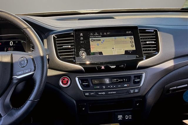 Used 2023 Honda Passport TrailSport image 9