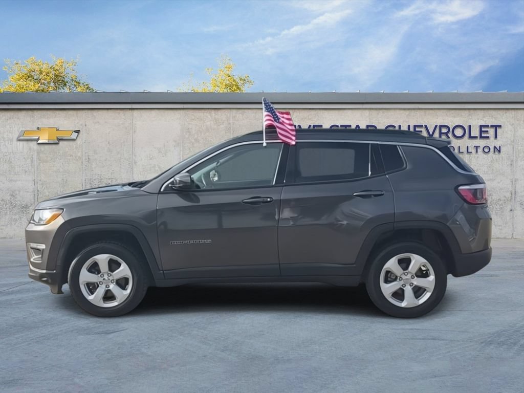 Used 2018 Jeep Compass Latitude w/ Popular Equipment Group AWD/4WD image 5