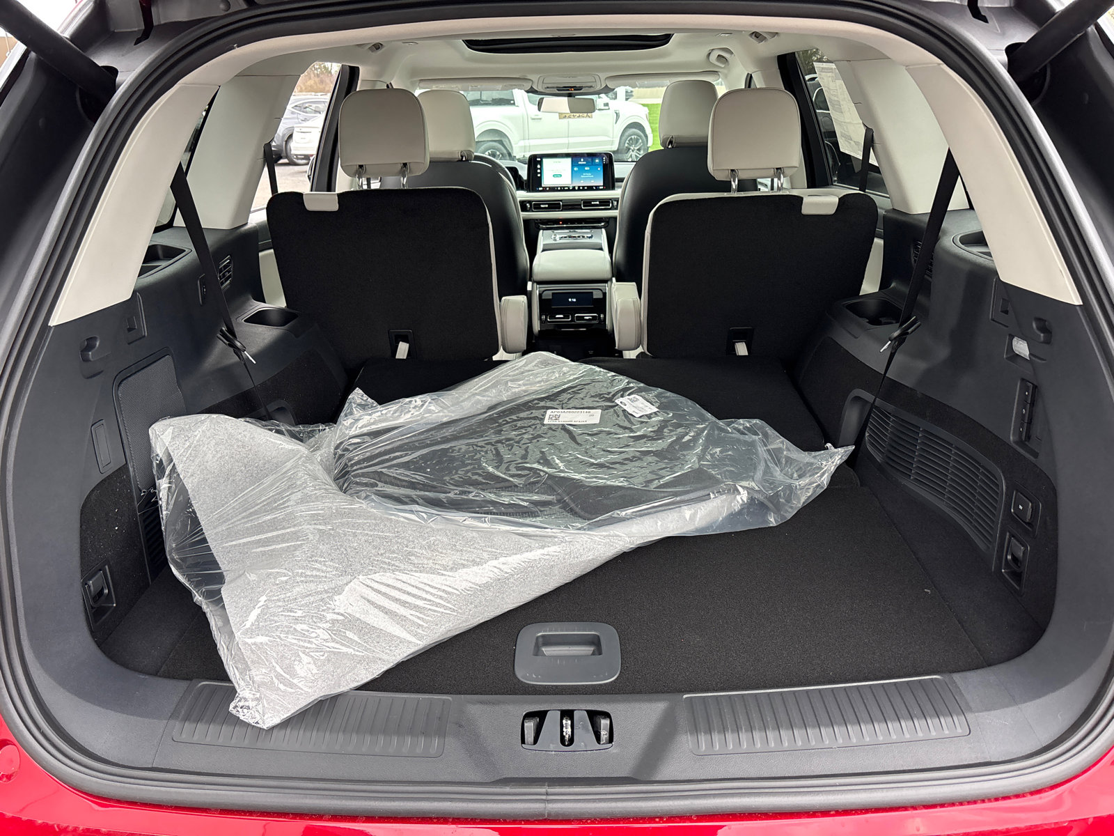 New 2026 Lincoln Aviator AWD image 9