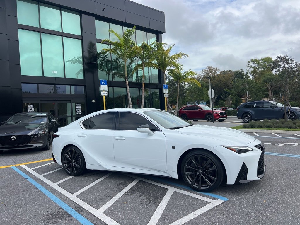Used 2024 Lexus IS 300 image 9