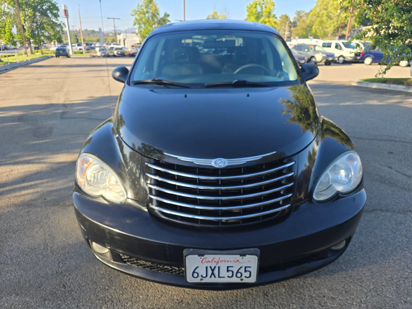 Used 2010 Chrysler PT Cruiser w/ Convenience Group FWD image 2