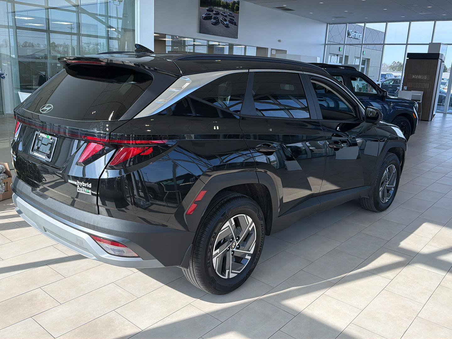 Used 2025 Hyundai Tucson Blue image 5