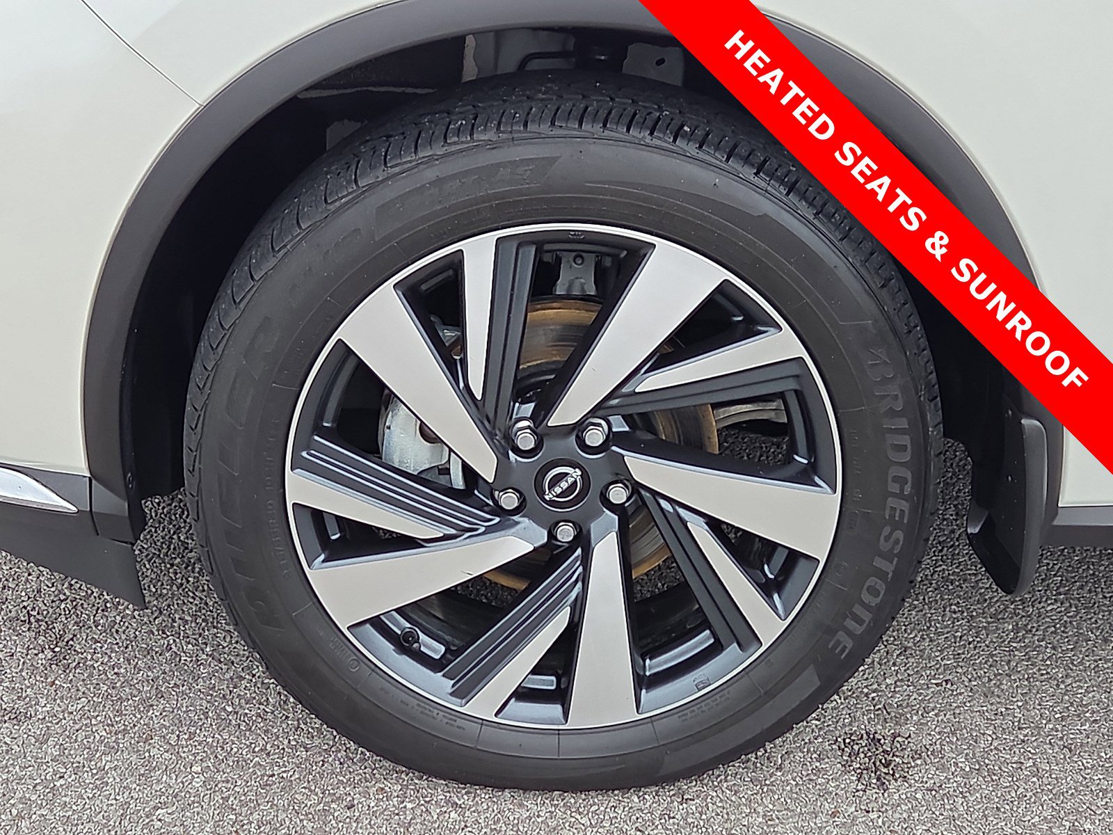 Used 2024 Nissan Murano SL image 7