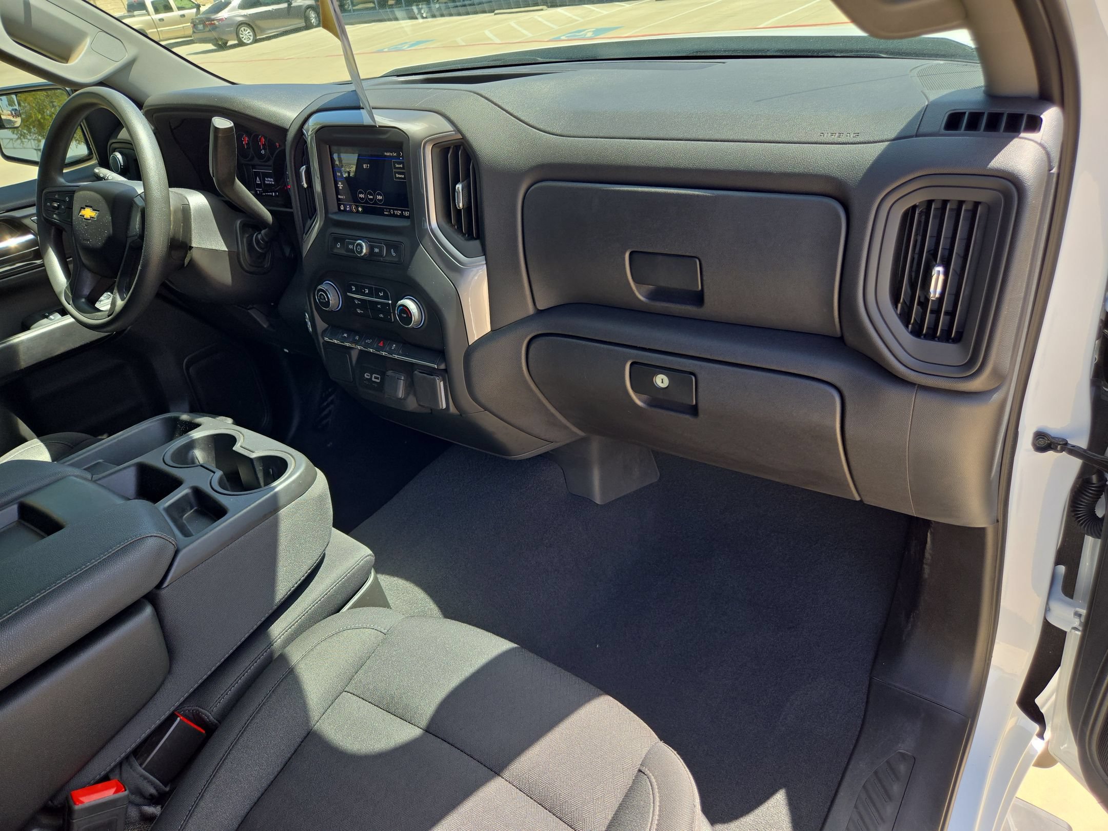 Certified 2025 Chevrolet Silverado 1500 Custom AWD/4WD image 24