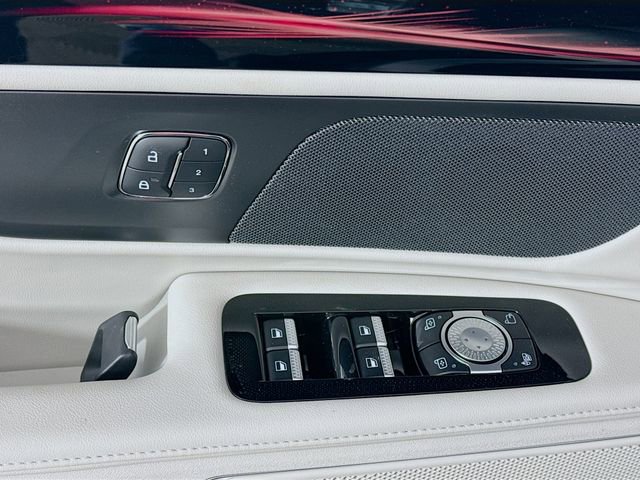 New 2026 Lincoln Nautilus Premier image 18