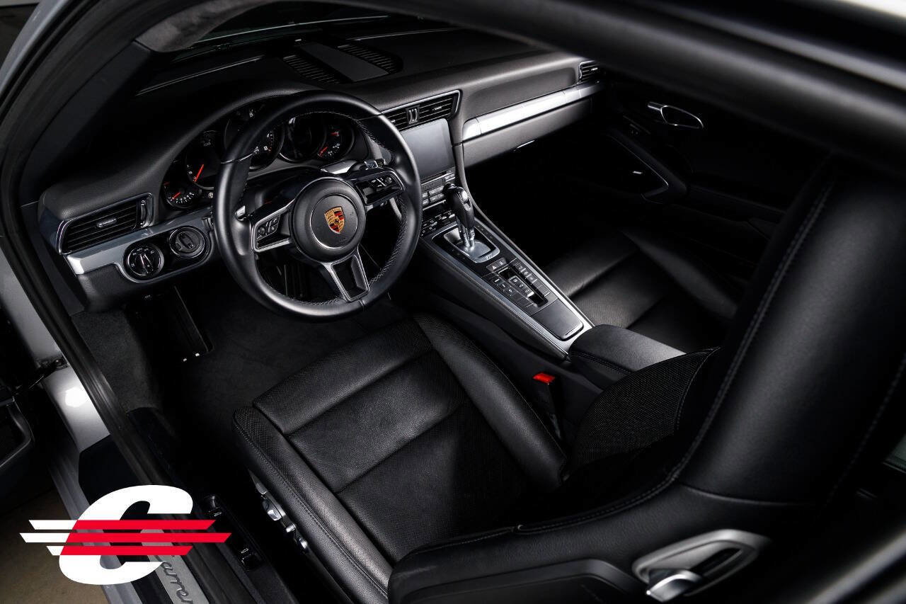 Used 2018 Porsche 911 Carrera image 17