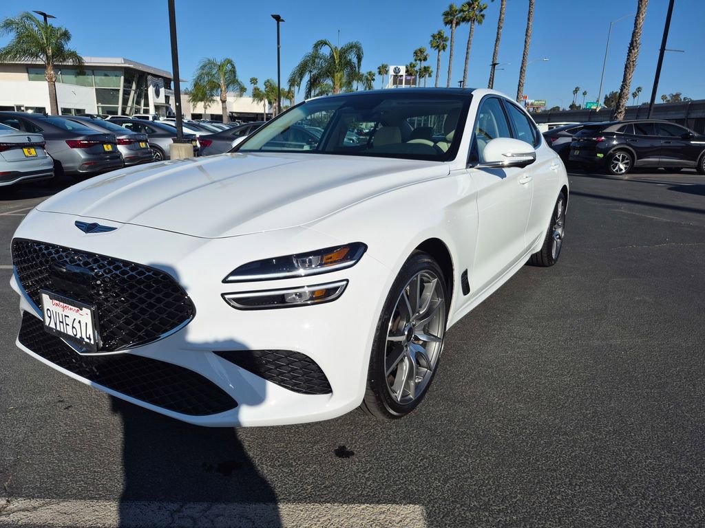 Used 2026 Genesis G70 2.5T Prestige image 3