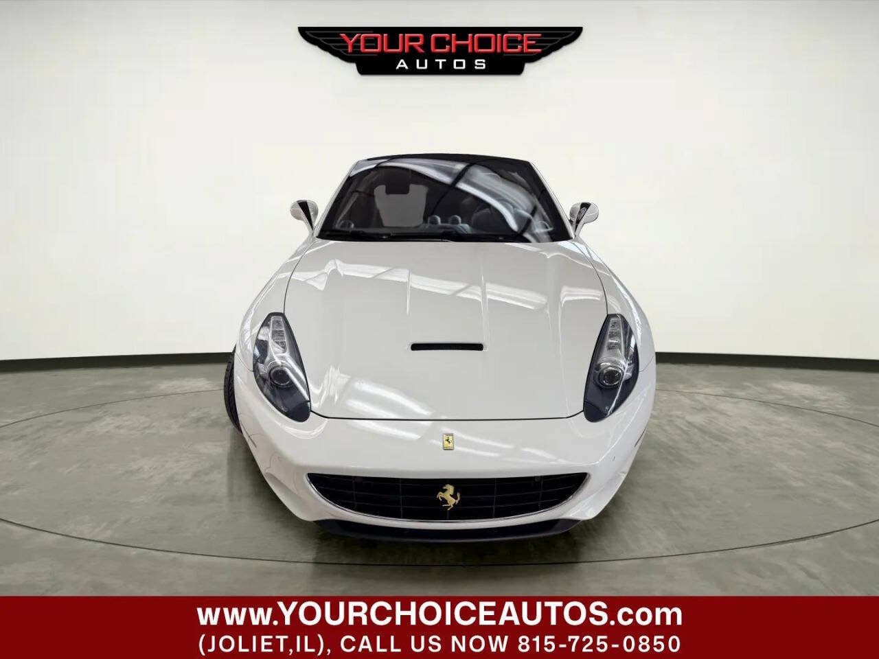 Used 2012 Ferrari California RWD image 21