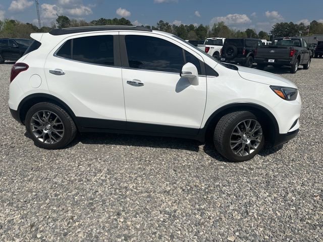 Used 2018 Buick Encore Sport Touring image 3