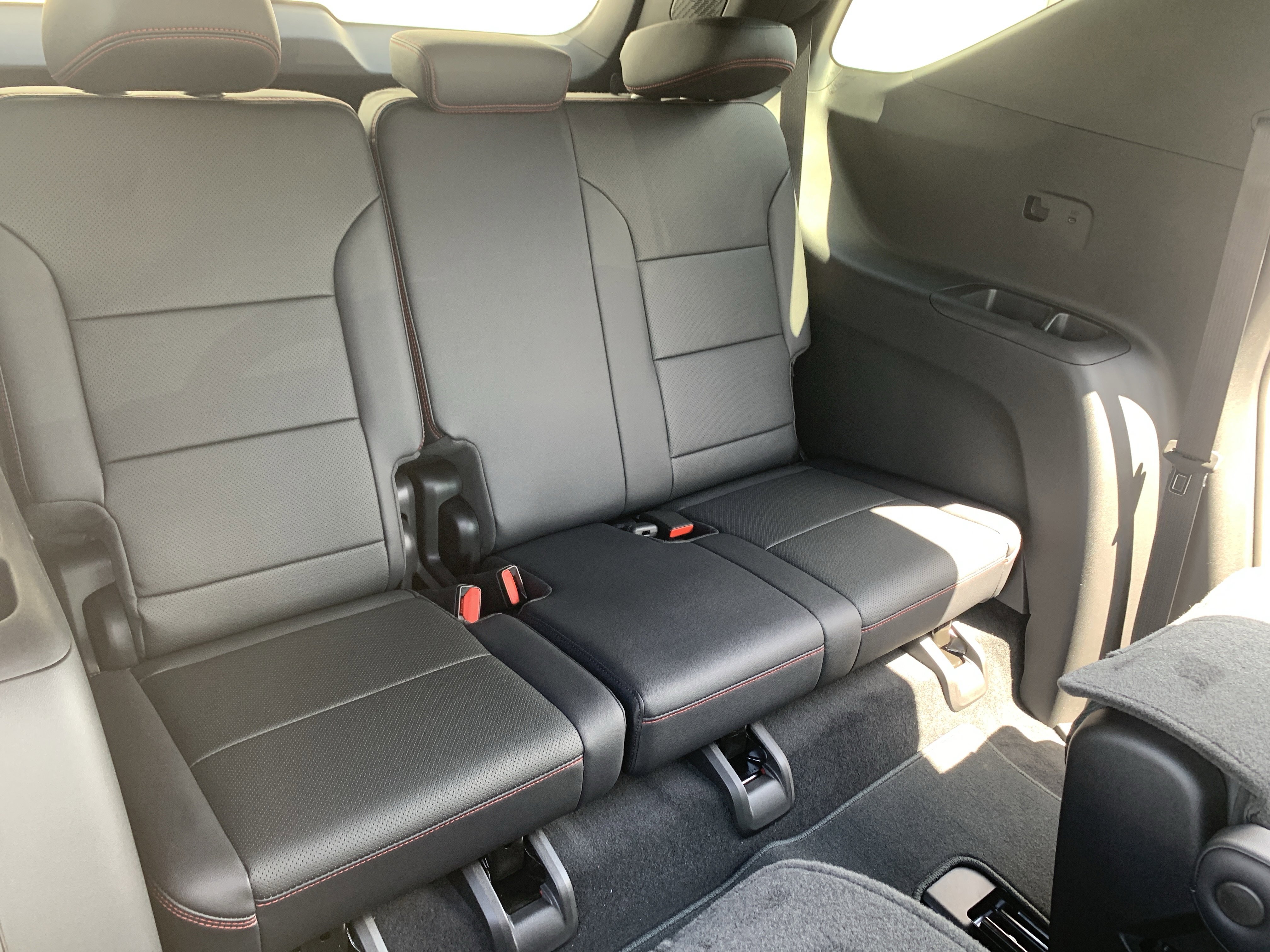 New 2026 Chevrolet Traverse RS AWD/4WD image 12