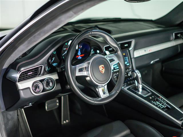Used 2014 Porsche 911 50th Anniversary Edition RWD image 17