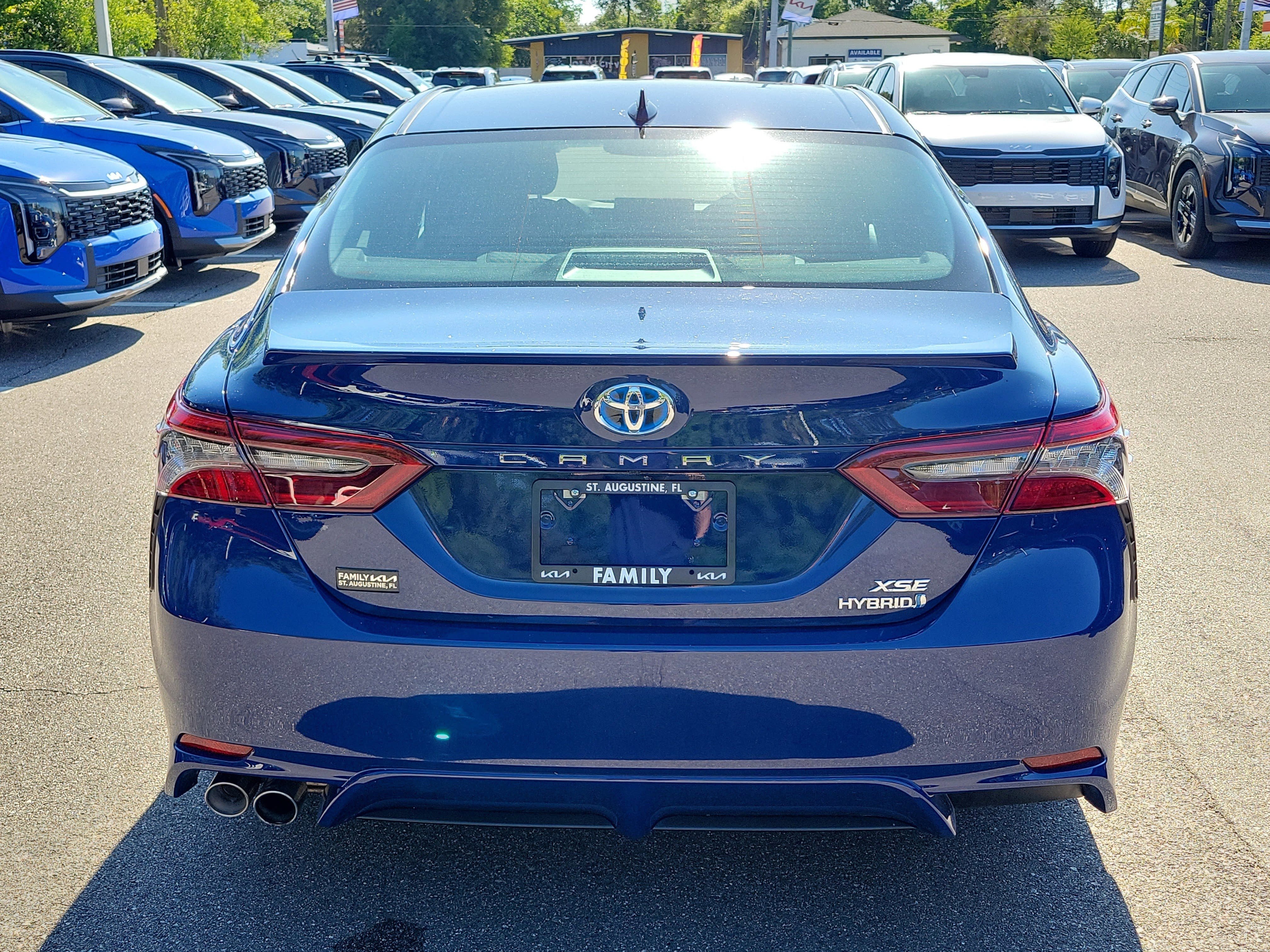 Used 2024 Toyota Camry XSE w/ Navigation Package FWD image 5