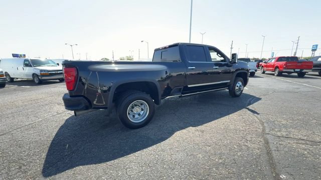Used 2026 Chevrolet Silverado 3500 High Country w/ Technology Package AWD/4WD image 8