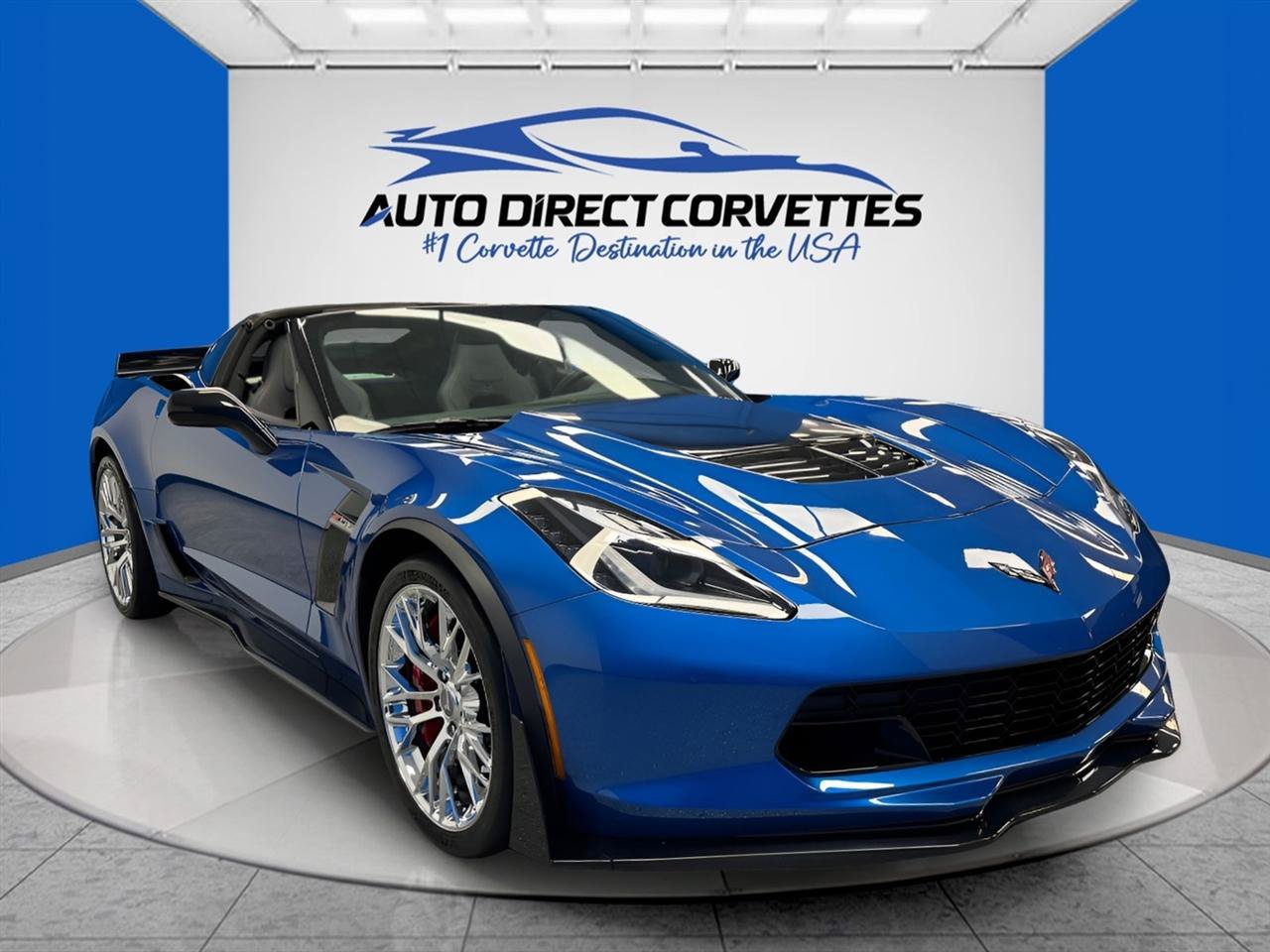 Used 2015 Chevrolet Corvette Z06 w/ Z07 Performance Package RWD image 3
