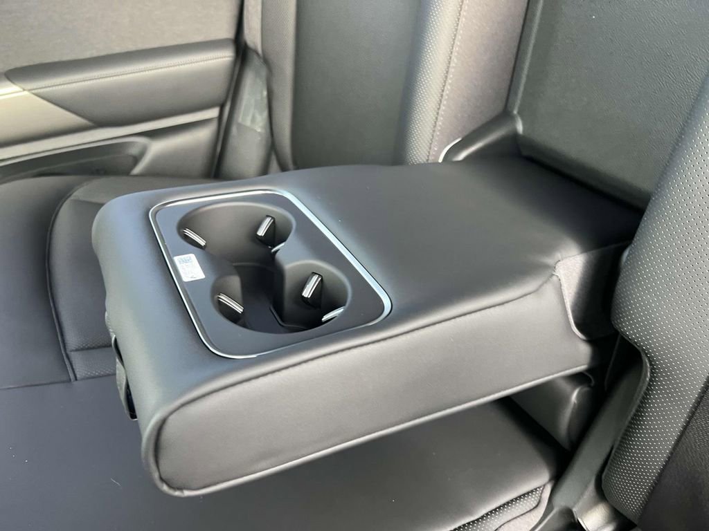 New 2025 Genesis GV60 Advanced AWD/4WD image 10