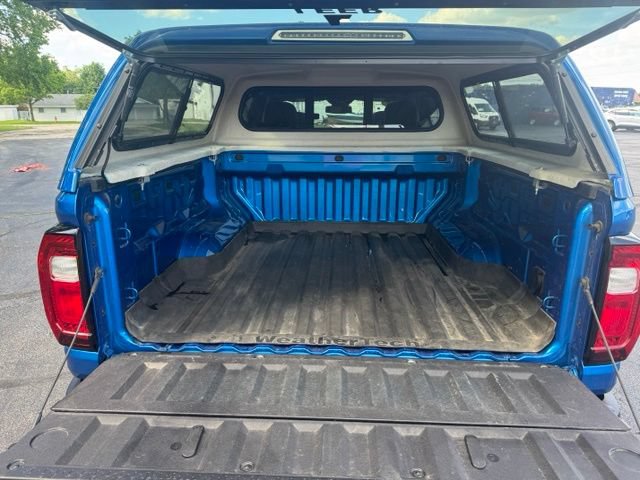 Used 2024 GMC Canyon AT4 w/ Canyon Safety Plus Package AWD/4WD image 12