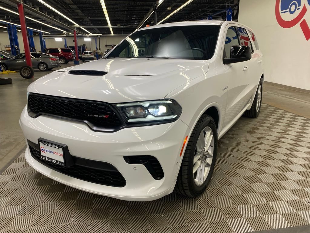Used 2024 Dodge Durango R/T RWD image 6