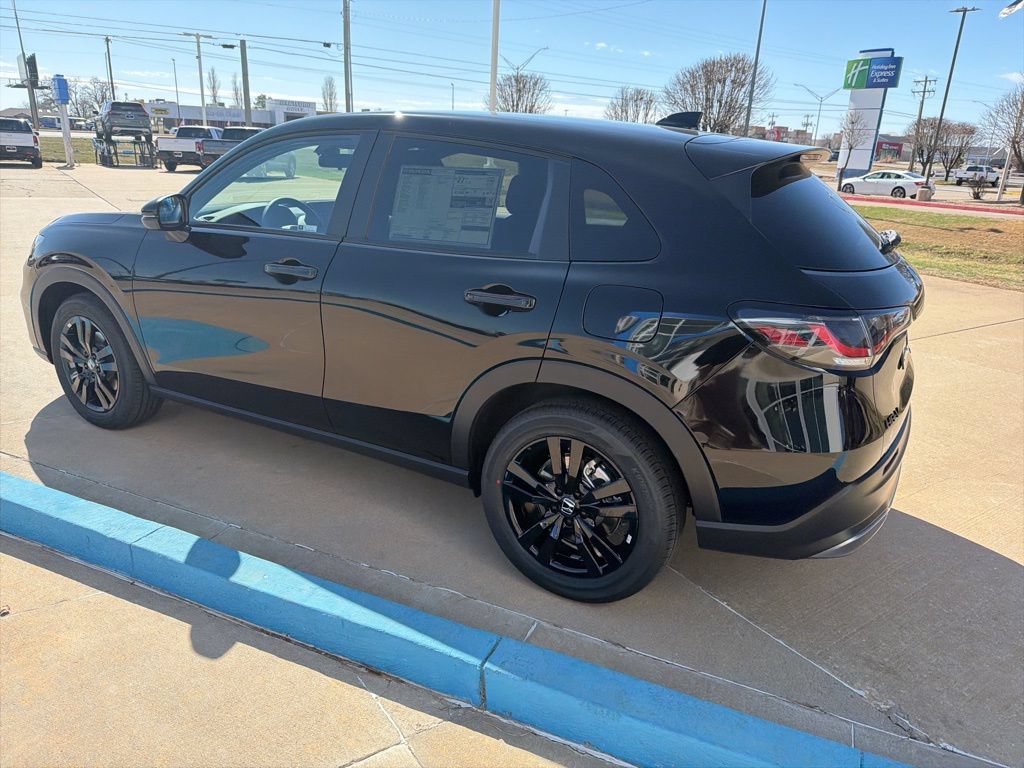 New 2026 Honda HR-V Sport image 6
