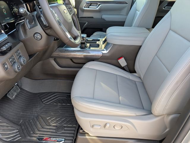 New 2026 Chevrolet Silverado 1500 LTZ w/ LTZ Premium Package image 14