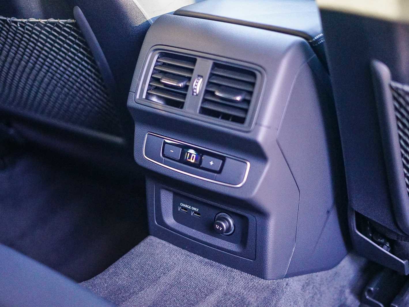 Used 2023 Audi SQ5 Premium Plus w/ Premium Plus Package image 18