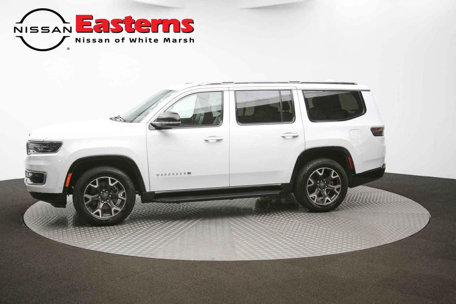 Used 2023 Jeep Wagoneer Series III w/ Preferred Equipment Group image 57