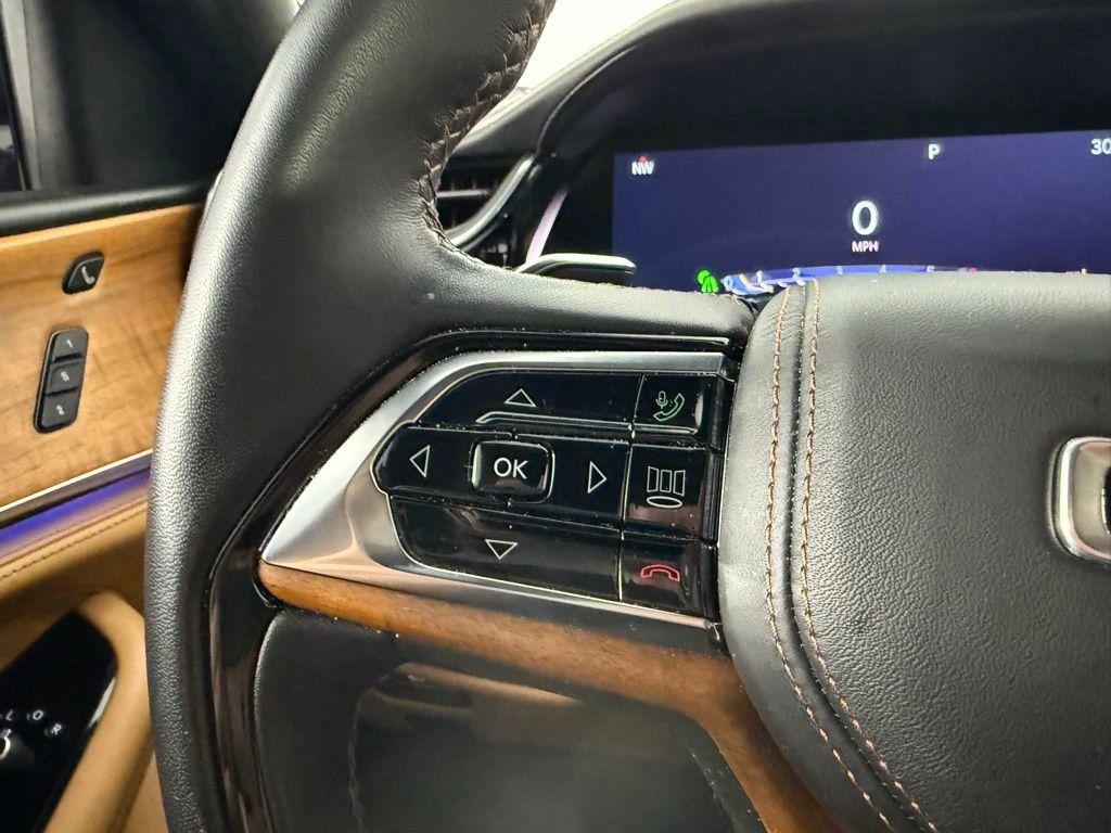 Used 2022 Jeep Grand Cherokee L Summit image 19