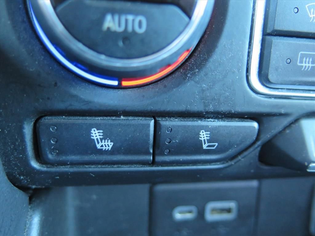 Used 2021 Chevrolet Tahoe Z71 w/ Z71 Signature Package image 17